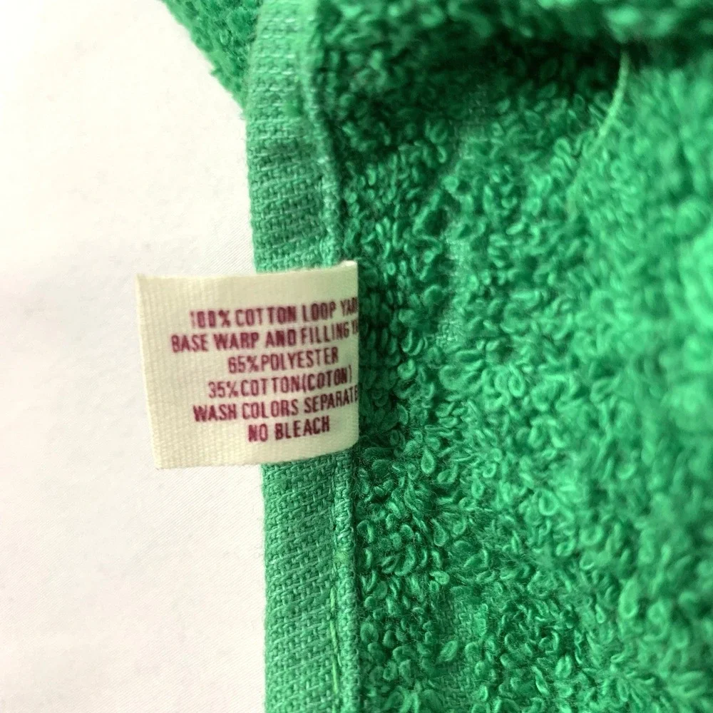 Cannon Christmas Handtowels Vintage Holiday USA made Red Green Set of 3-1 is NEW